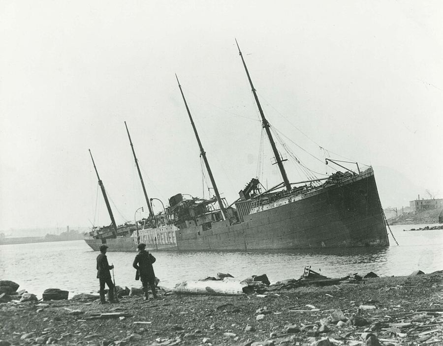 SS Imo aground on the Dartmouth shore after the Halifax Explosion